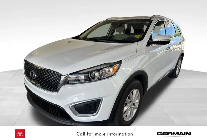 2018 Kia Sorento LX photo 1