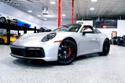 2021 Porsche 911 Targa 4S photo 3