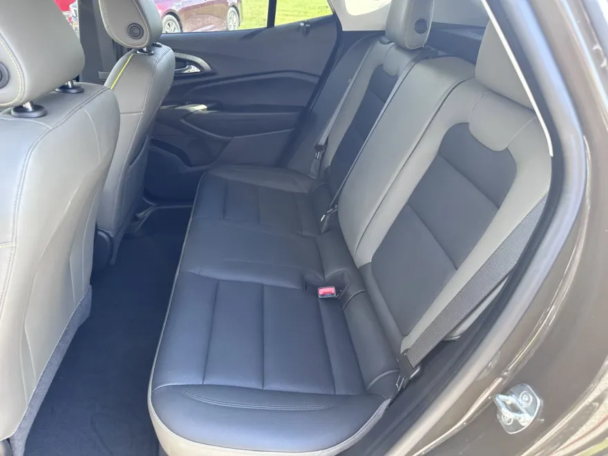 2024 Chevrolet Trax ACTIV photo 1