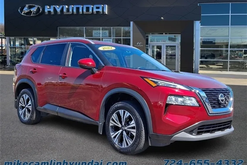 2022 Nissan Rogue SV photo 1