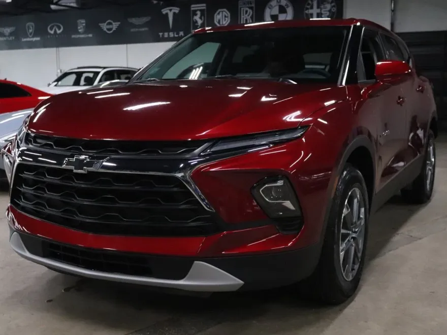 2023 Chevrolet Blazer 2LT photo 1