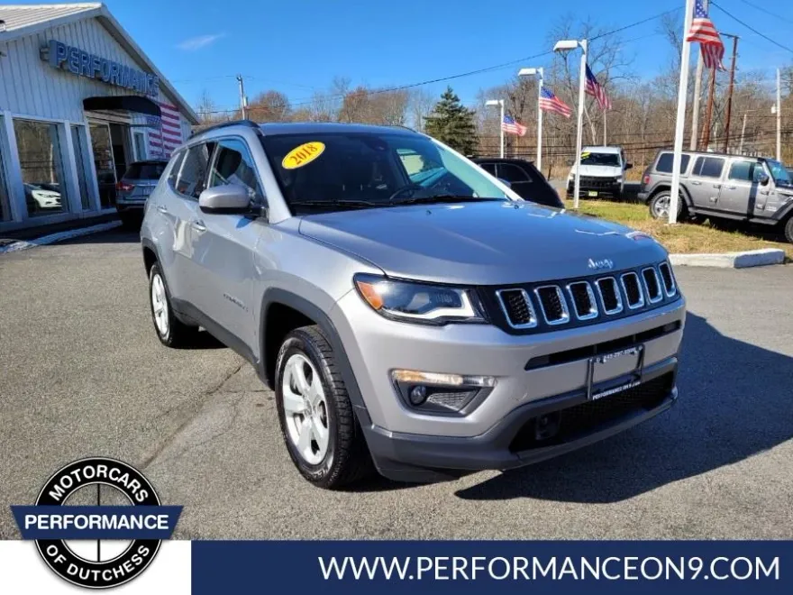 2018 Jeep Compass Latitude photo 1