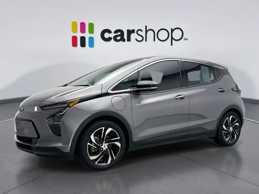 2023 Chevrolet Bolt EV 2LT photo 1