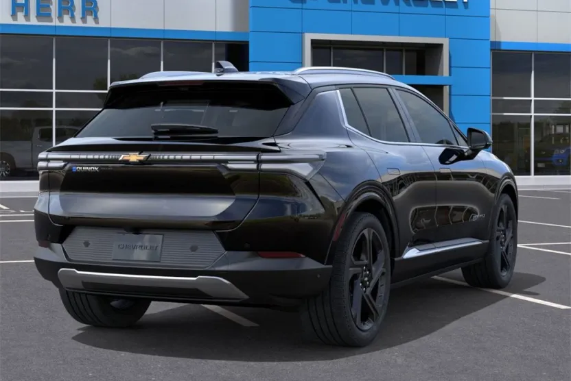 2025 Chevrolet Equinox EV 1LT photo 1