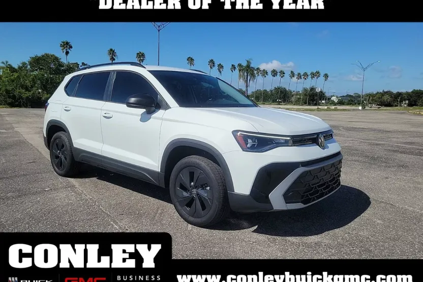 2025 Volkswagen Taos S photo 1