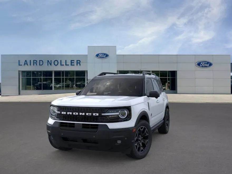 2025 Ford Bronco Sport Outer Banks photo 1