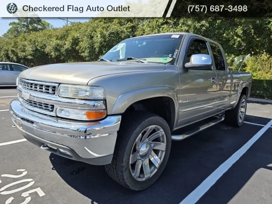 2002 Chevrolet Silverado 1500 LT photo 1