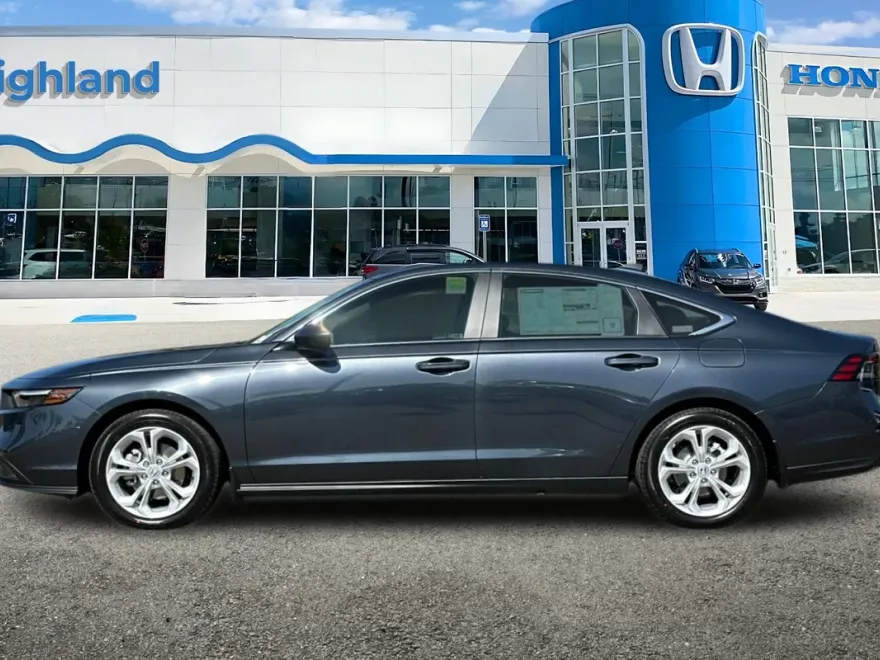 2025 Honda Accord 1.5T LX photo 1