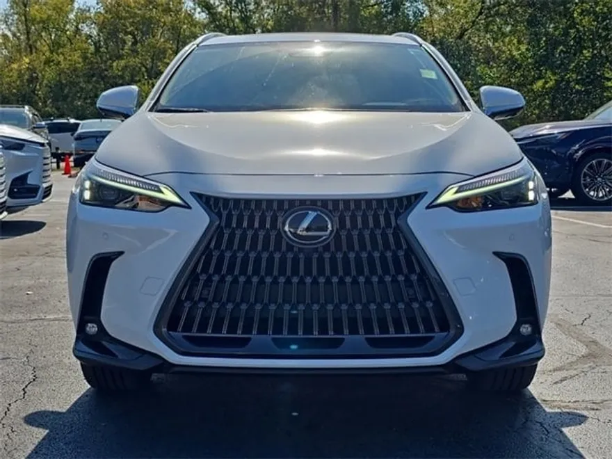 2026 Lexus NX 350 Premium photo 1
