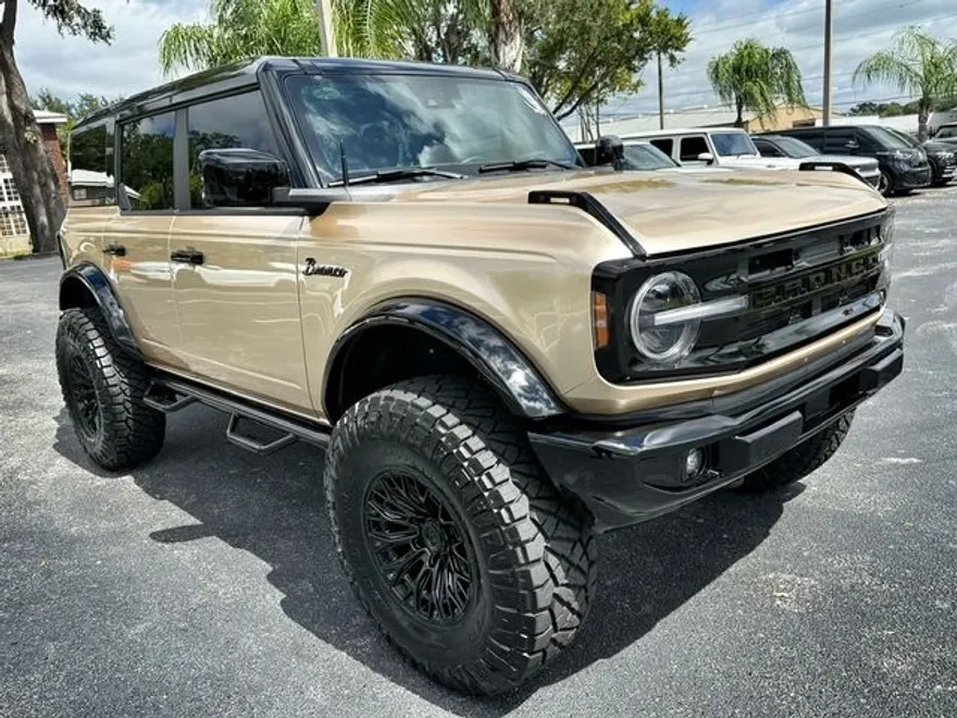 2024 Ford Bronco Big Bend photo 1