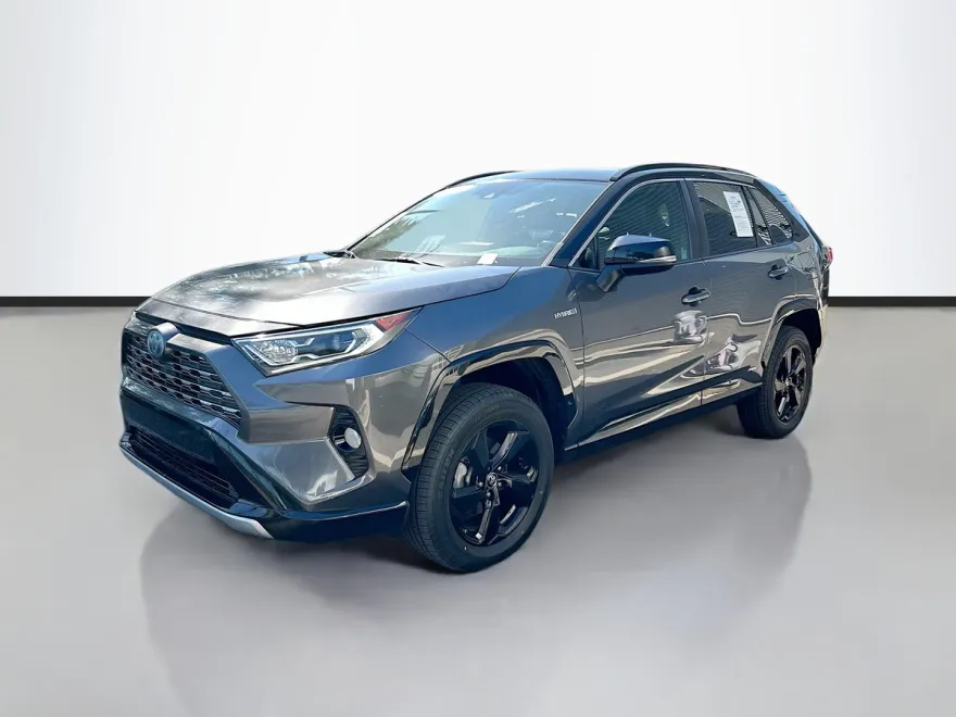 2019 Toyota RAV4 Hybrid XSE photo 1