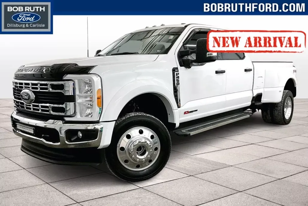 2023 Ford F-450 XLT photo 1