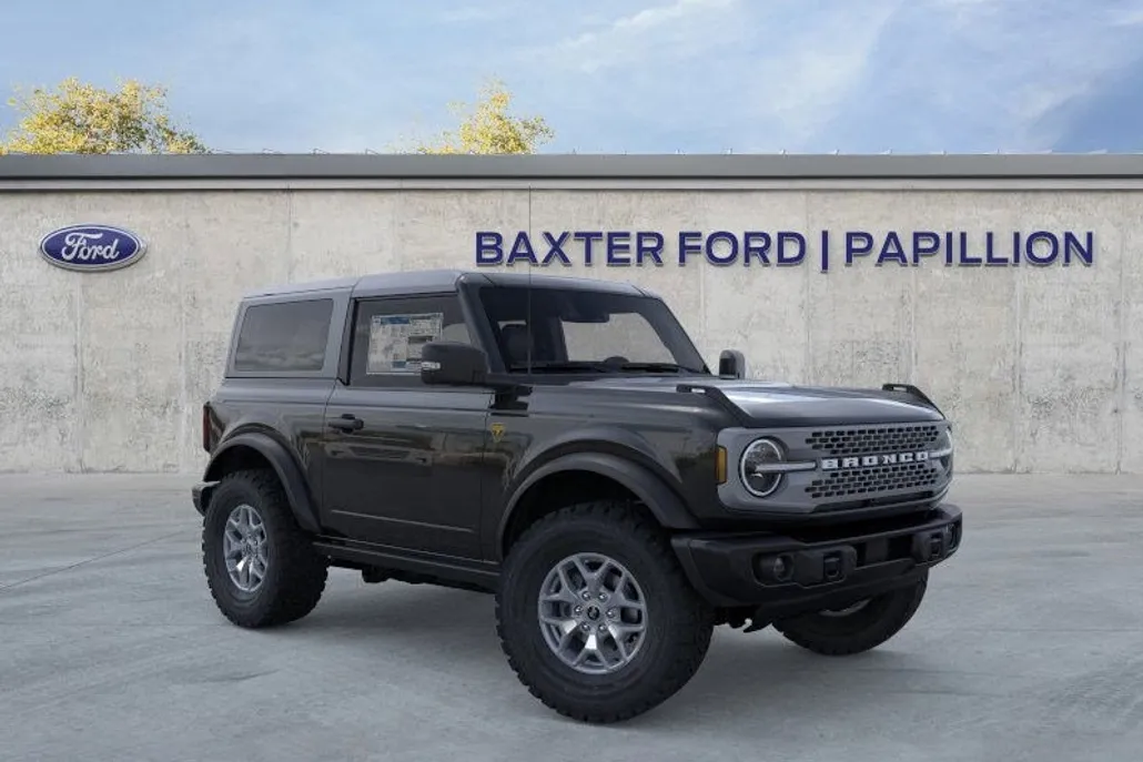 2025 Ford Bronco Badlands photo 1