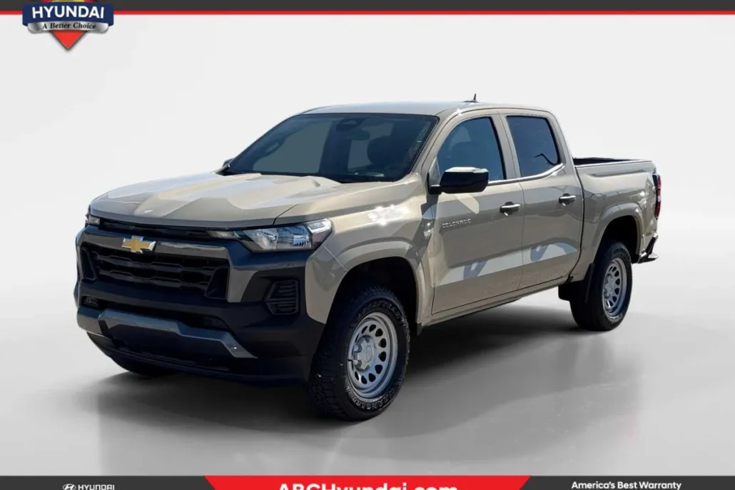 2023 Chevrolet Colorado Work Truck photo 1