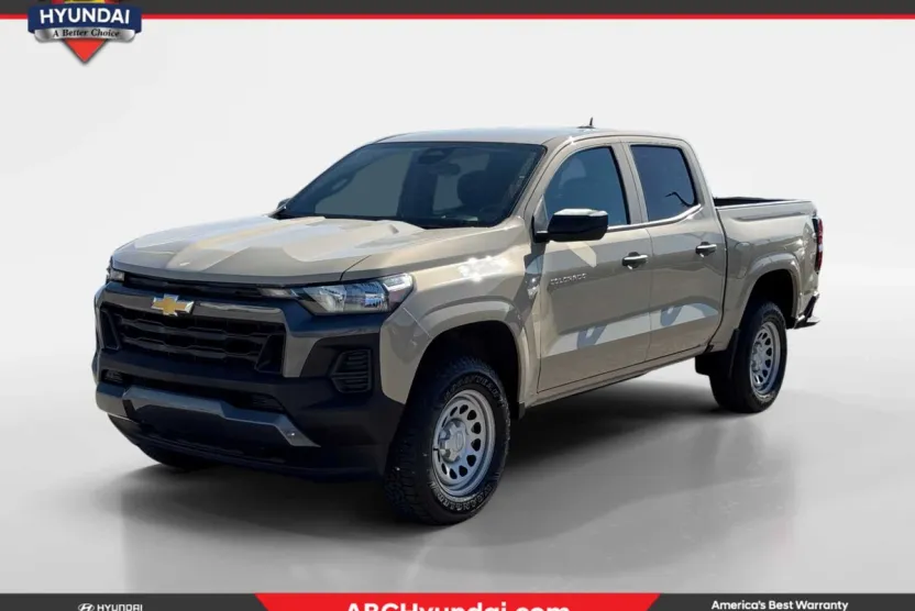 2023 Chevrolet Colorado Work Truck photo 1