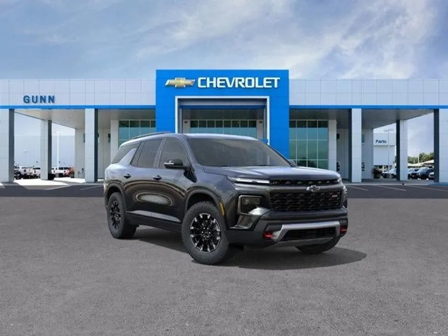 2026 Chevrolet Traverse Z71 photo 1