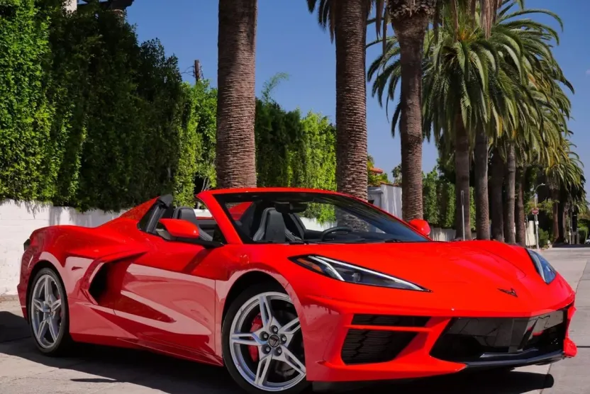 2022 Chevrolet Corvette Stingray Convertible 1LT photo 1