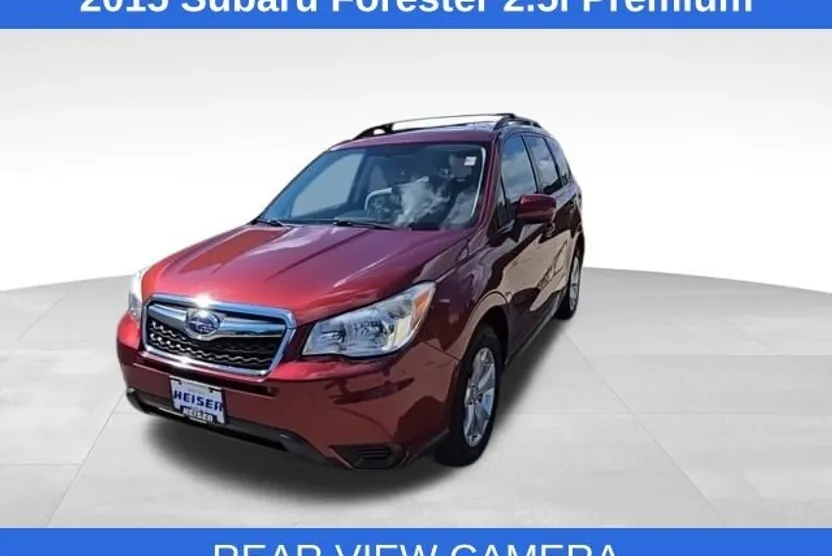 2015 Subaru Forester 2.5i Premium photo 1