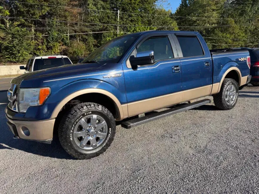 2012 Ford F-150 Lariat photo 1