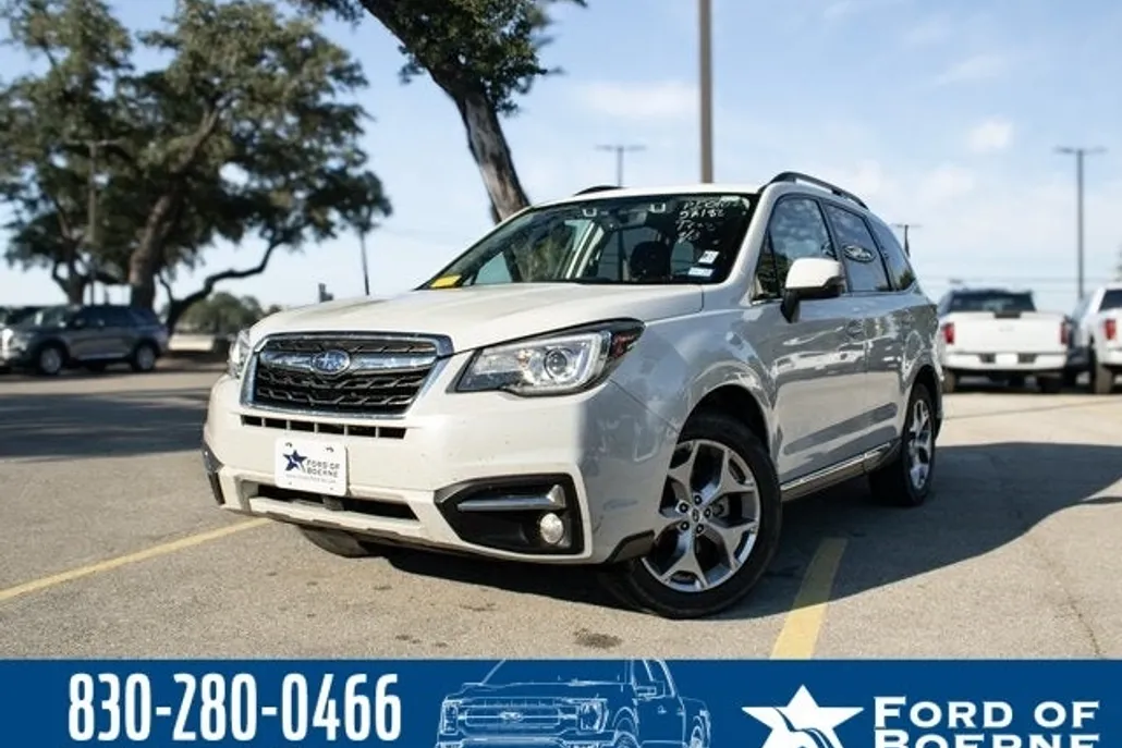 2017 Subaru Forester 2.5i Touring photo 1