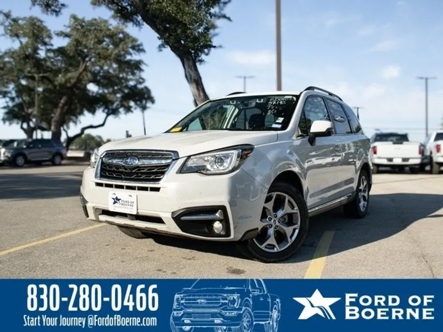 2017 Subaru Forester 2.5i Touring photo 1