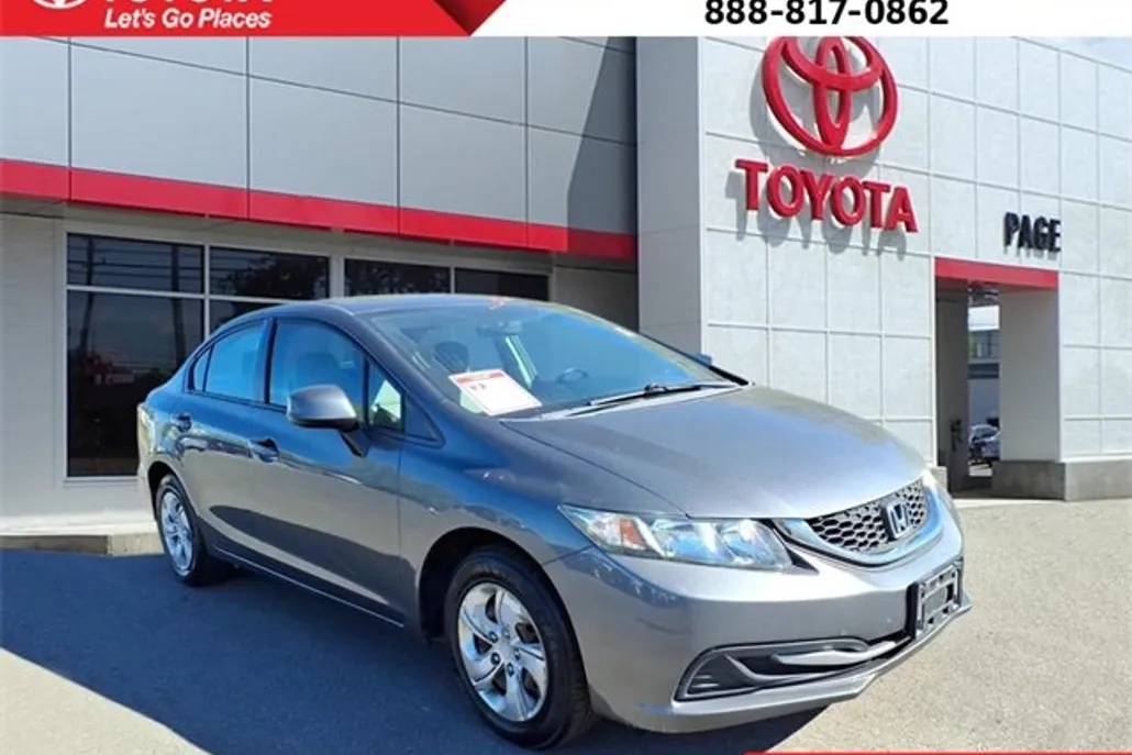 2013 Honda Civic LX photo 1