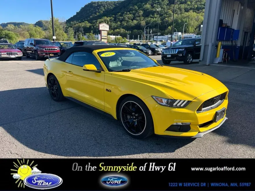 2017 Ford Mustang GT Premium Convertible photo 1
