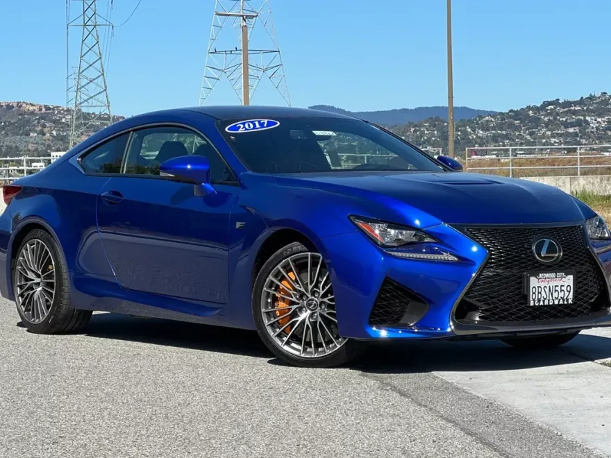 2017 Lexus RC F photo 1