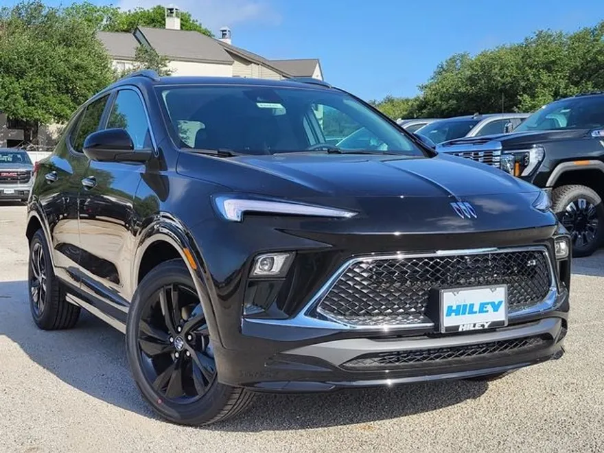 2026 Buick Encore GX Sport Touring photo 1