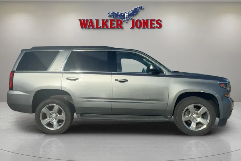 2020 Chevrolet Tahoe LT photo 1