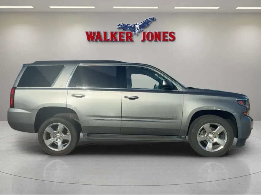 2020 Chevrolet Tahoe LT photo 1