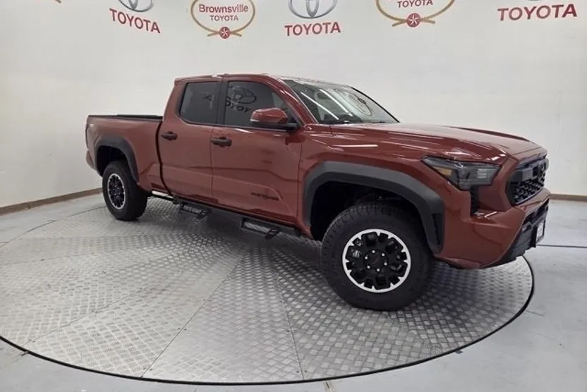 2025 Toyota Tacoma 4x4 Limited photo 1