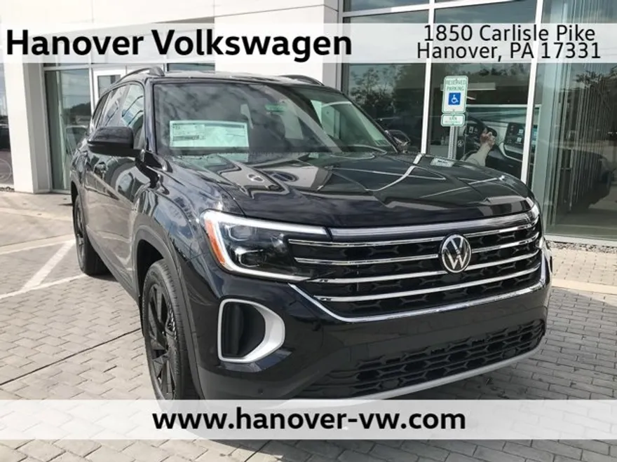 2026 Volkswagen Atlas SE Technology photo 1