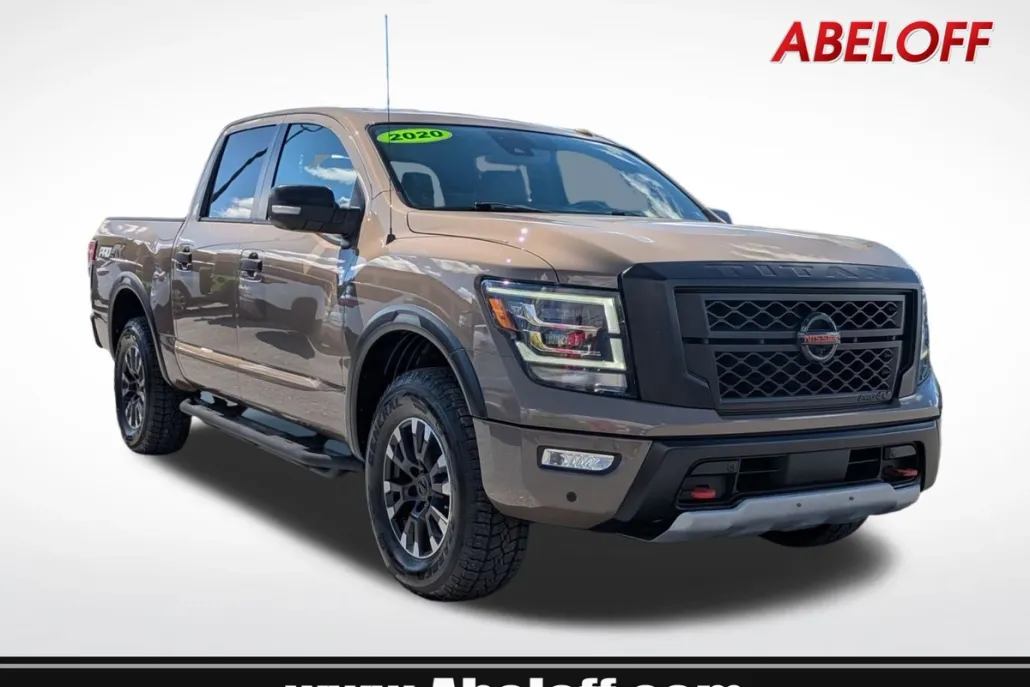2020 Nissan Titan PRO-4X photo 1