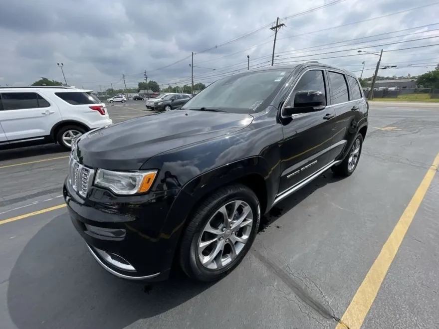 2019 Jeep Grand Cherokee Summit photo 1