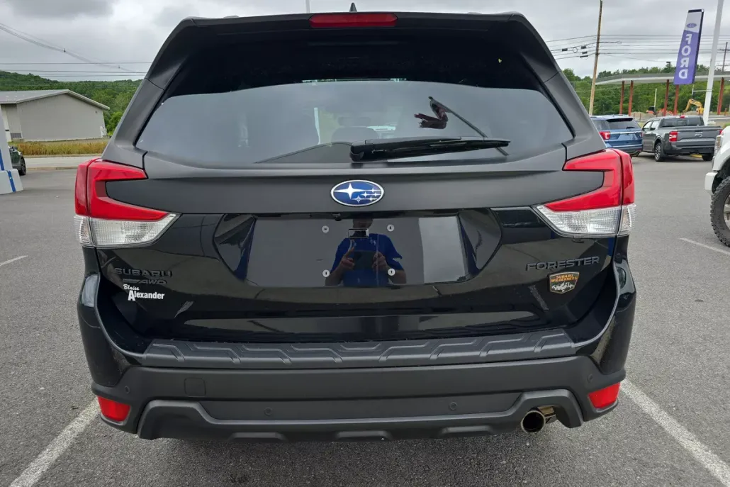2023 Subaru Forester Wilderness photo 1