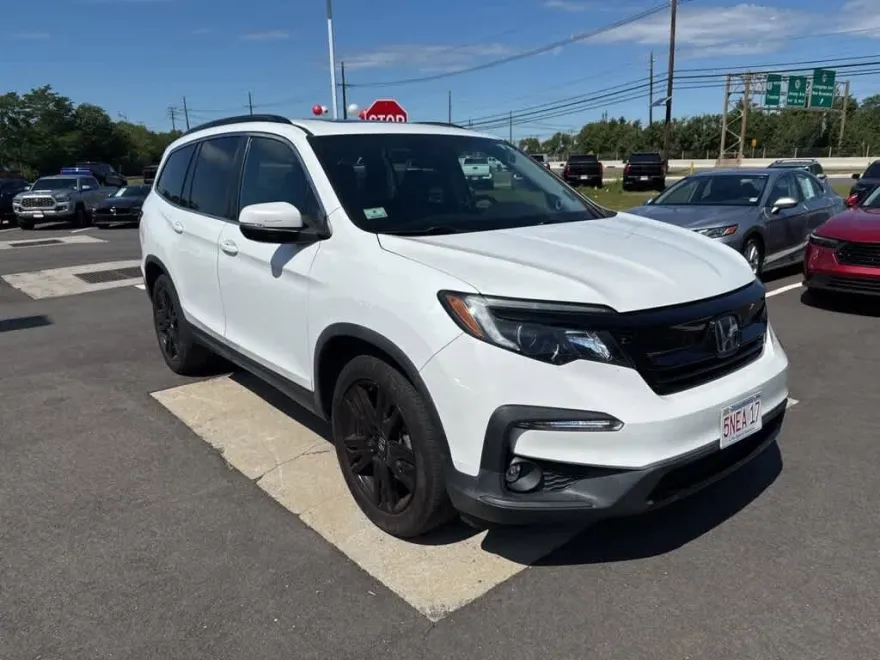 2021 Honda Pilot Special Edition photo 1