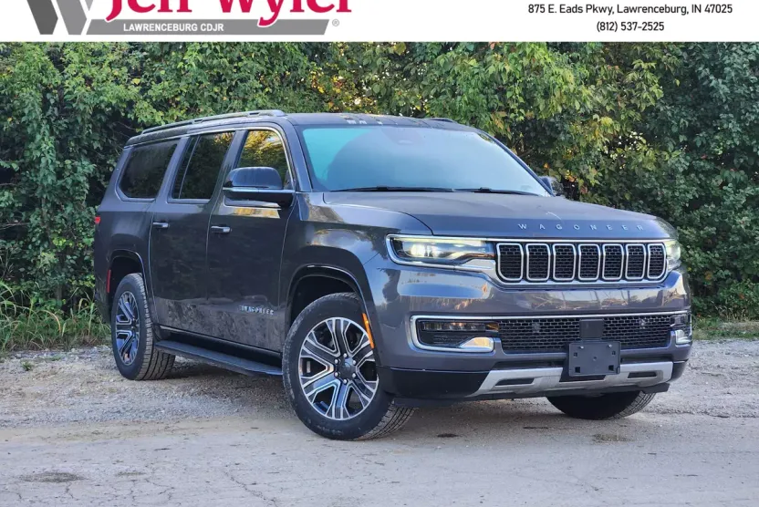 2023 Jeep Wagoneer L Series II photo 1