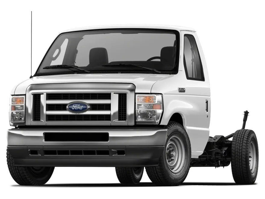 2022 Ford E-350 photo 1