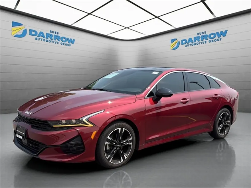 2022 Kia K5 GT-Line photo 1