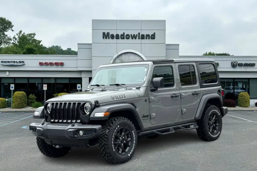 2023 Jeep Wrangler Willys photo 1