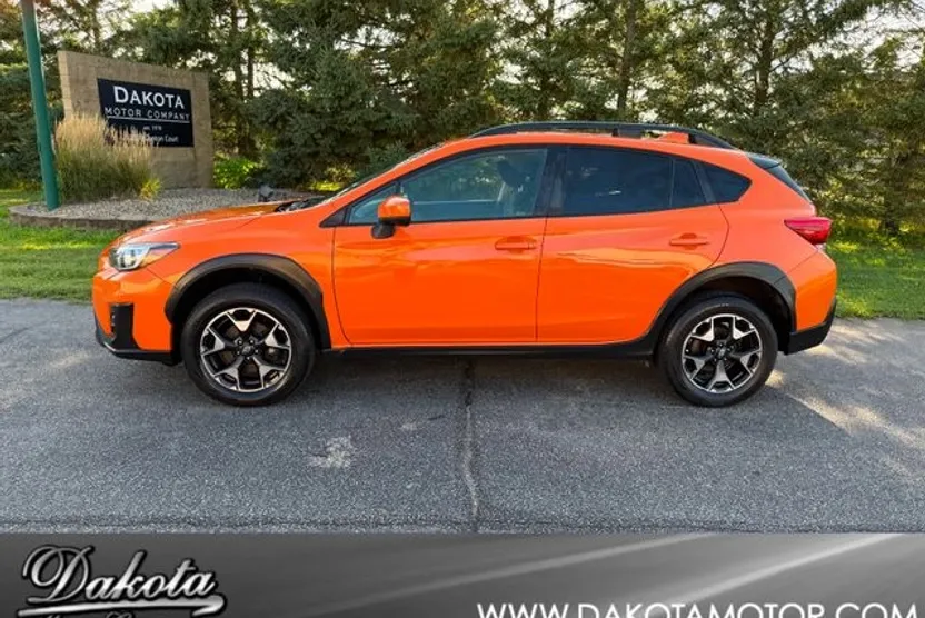 2019 Subaru Crosstrek 2.0i Premium photo 1