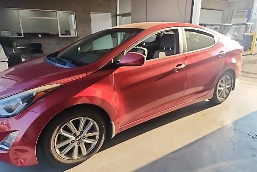 2016 Hyundai Elantra SE photo 1