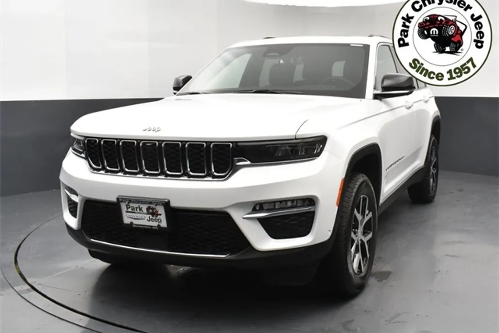 2025 Jeep Grand Cherokee Limited photo 1