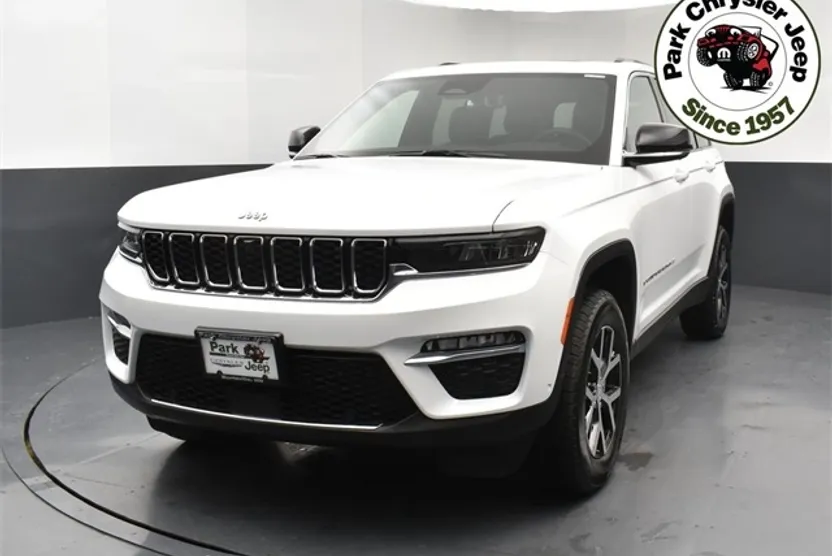 2025 Jeep Grand Cherokee Limited photo 1