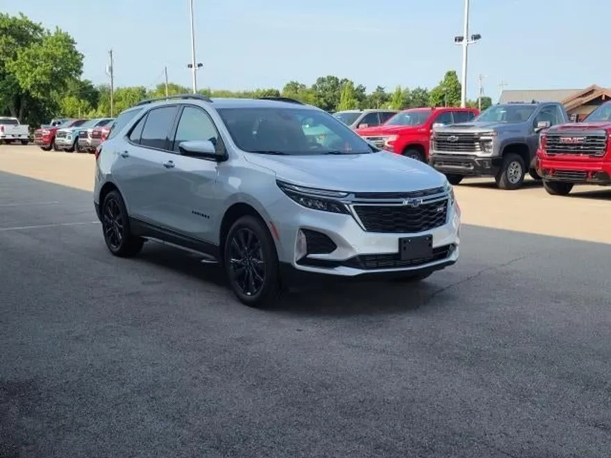 2022 Chevrolet Equinox RS photo 1