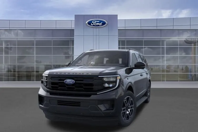 2025 Ford Expedition photo 1