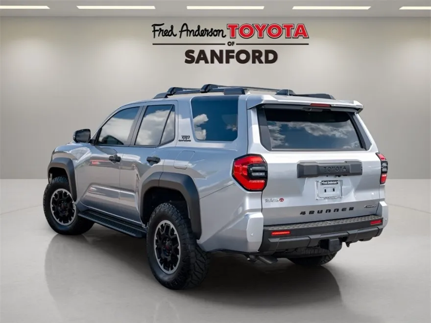 2025 Toyota 4Runner TRD Off-Road Premium photo 1