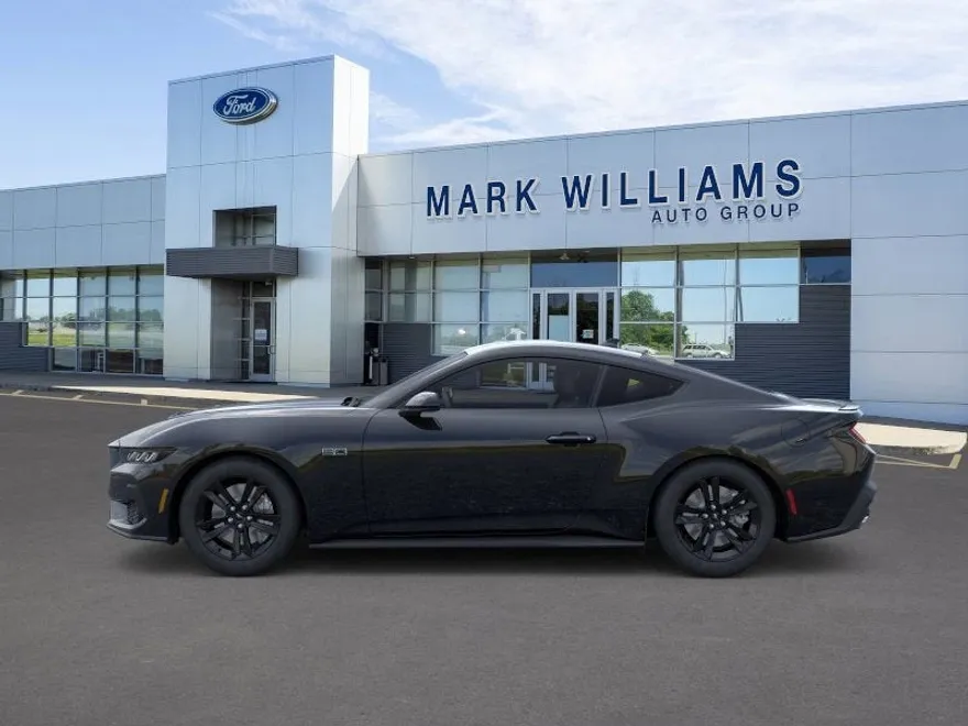 2025 Ford Mustang GT photo 1