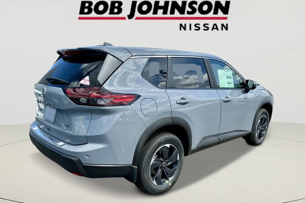 2026 Nissan Rogue SV photo 1